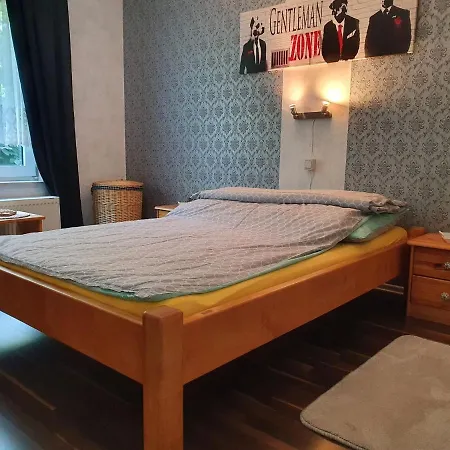 Delightful In With Garden And Terrace Apartment